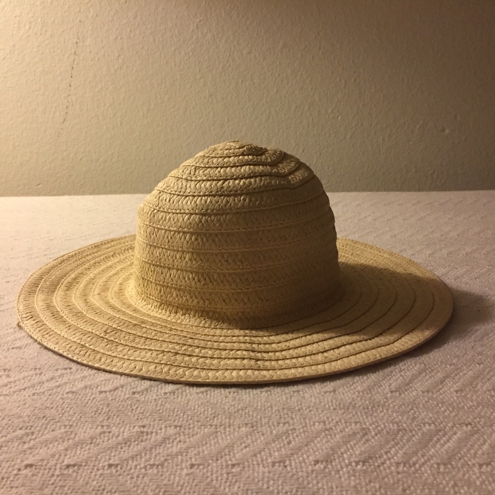 Straw hat